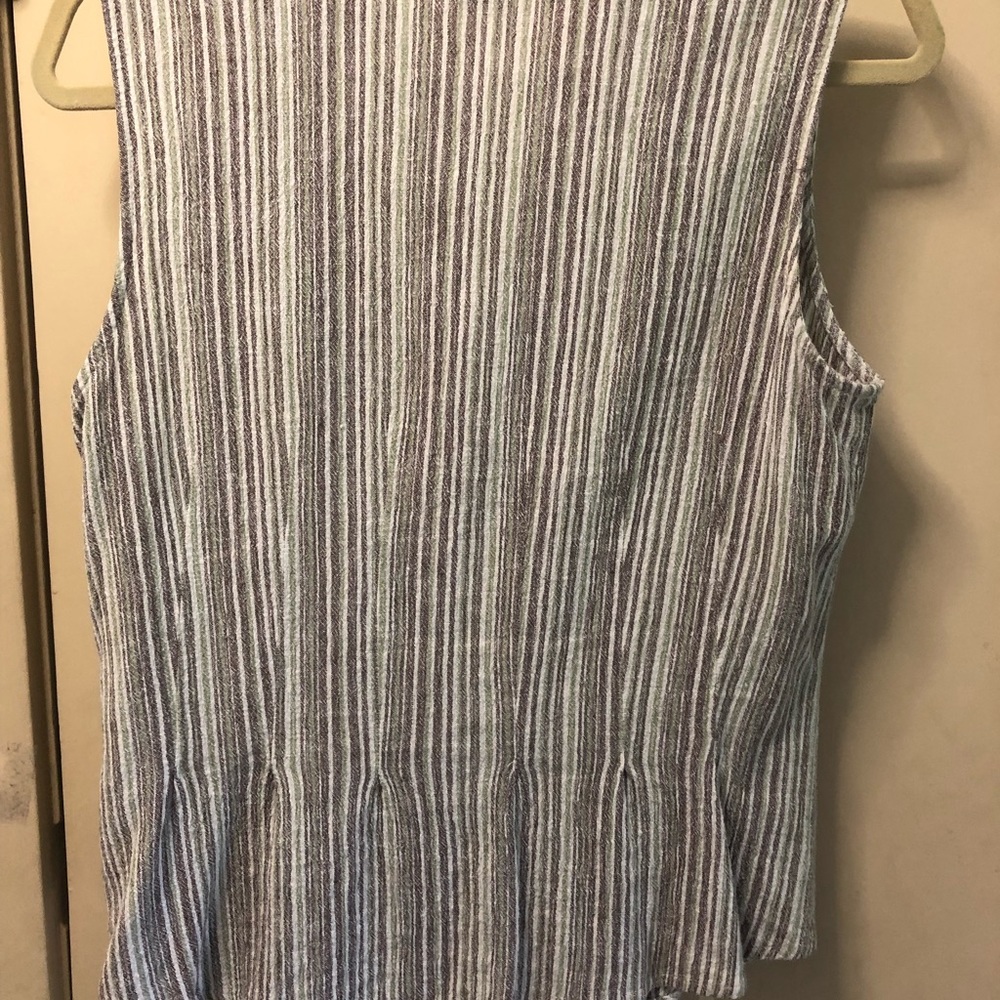 Light linen vest - Picture 3 of 7